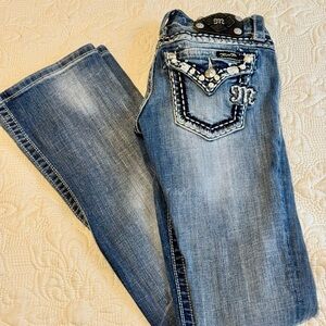 💎 MISS ME Rhinestone Pocket Bootcut Jeans – Size 25 x 33